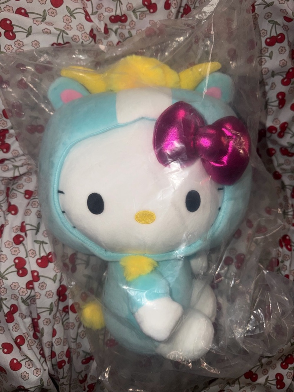 Hello Kitty Capricorn Plush Toy Blue White Yellow with Pink Bow